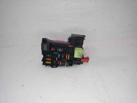 Caja Reles Fusibles Seat Arona XPERIENCE PLUS 110CV