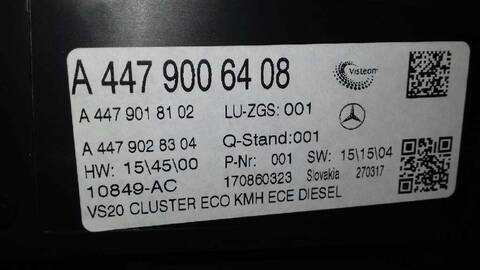 Foto 3ª: Cuadro de Instrumentos Mercedes Vito 88CV 65KW (2014)