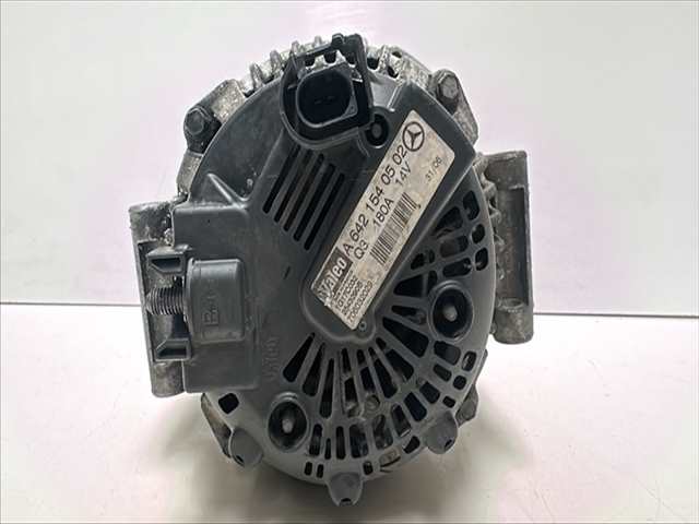 Foto 3ª: Alternador Mercedes Clase ML 320 3.2 CDI [D642940] (2007)