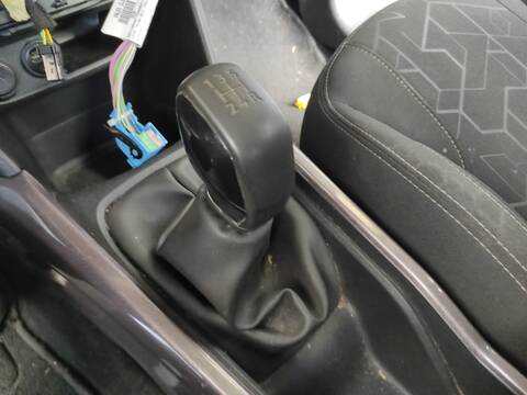 Foto 1ª: Palanca de Cambio Peugeot 2008 HM01 (2015)