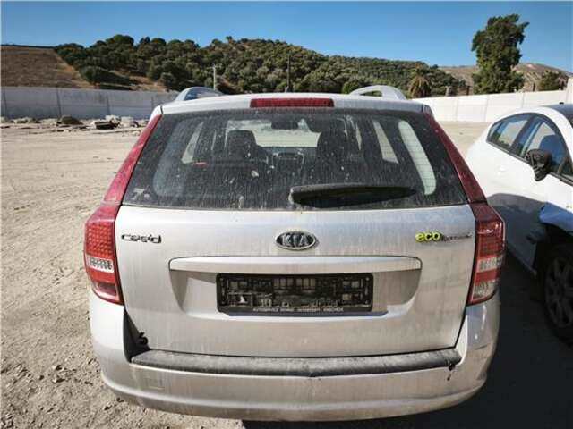 Paragolpes Trasero Kia Ceed 1.4 CONCEPT [1.4 LTR. - 66 KW CAT] (ED)(2006)