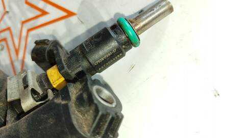 Foto 3ª: Rampa Inyectora Peugeot 308 SPORT 120CV 88KW [5FS] (2010)