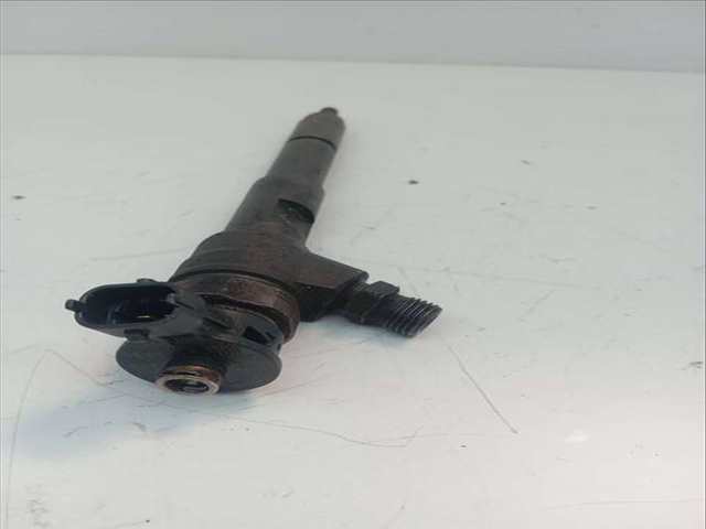 Foto 2ª: Inyectores Renault Clio DYNAMIQUE 90CV 66KW [K9K (608)] (2013)