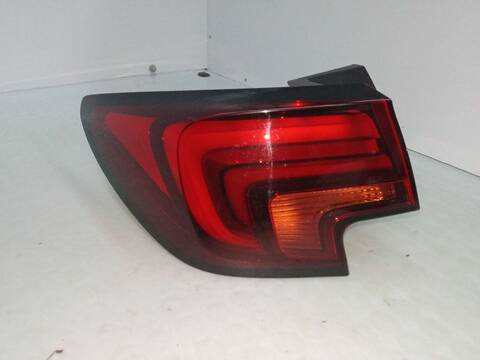 Piloto Trasero Izquierdo Opel Astra 1.0 TURBO 68) 105CV 77KW