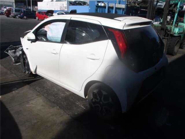 Foto 2ª: Volante Motor Toyota Aygo 1.0 X-CITE [1.0 LTR. - 53 KW CAT] [1KRFE]