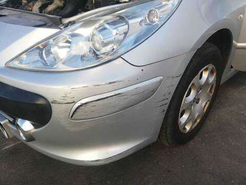 Paragolpes Delantero Peugeot 307 9HX