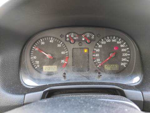 Foto 1ª: Cuadro de Instrumentos Volkswagen Golf AEH BERLINA (2000)