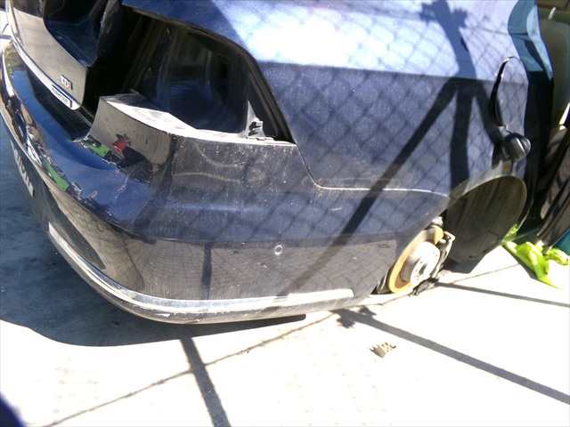 Foto 2ª: Paragolpes Trasero Volkswagen Passat 1.6 TDI 2010-2015 [CAY] (2011)