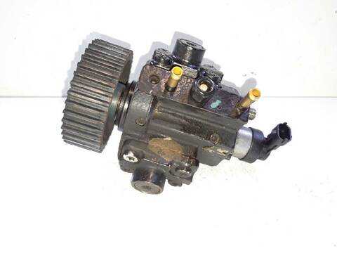 Bomba Inyeccion Opel Astra COSMO BERLINA 120CV 88KW