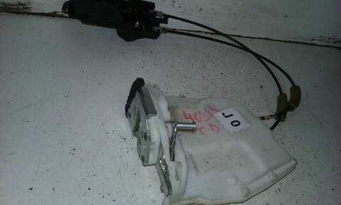 Foto 2ª: Cerradura Puerta Trasera Derecha Suzuki Swift 1.3 16V CAT BERLINA 92CV 68KW [M13A] (2007)