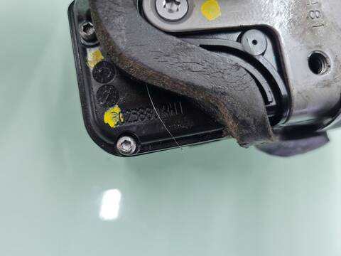 Foto 4ª: Cerradura Puerta Trasera Derecha Opel Astra COSMO 110CV 81KW [A17DTR] (2010)