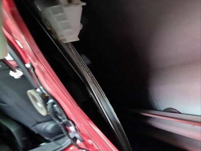 Elevalunas Manual Trasero Derecho Mazda 3 2.0 SKYACTIV-G M HYBRID HATCHBACK 122CV 90KW