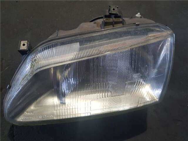 Faro Izquierdo Renault Megane 1.4 ECO (BA0T) I (BA0/1_)