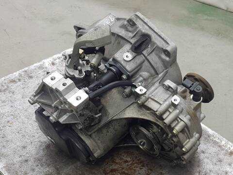 Foto 3ª: Caja Cambios Volkswagen New Beetle 2.0 (2003)
