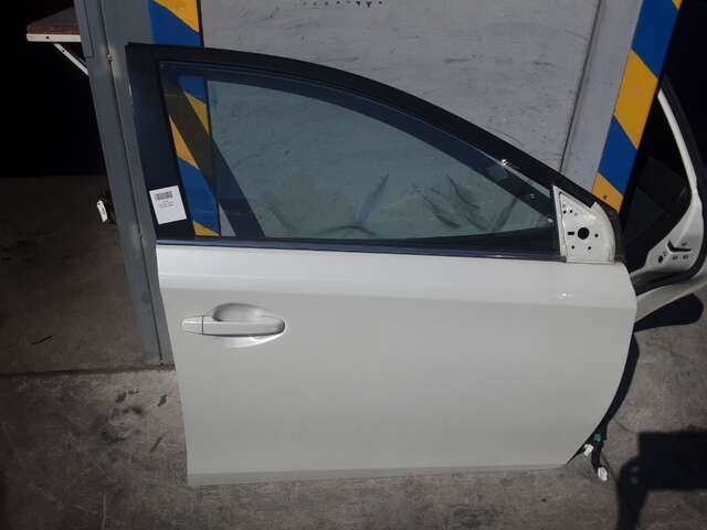 Puerta Delantera Derecha Toyota Auris 1.8 16V HIBRID 99CV 0CV