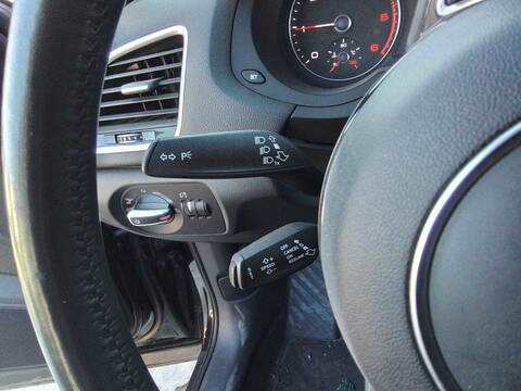 Foto 2ª: Mando Luces Audi Q3 ATTRACTION 120CV 88KW [DFT] (2018)