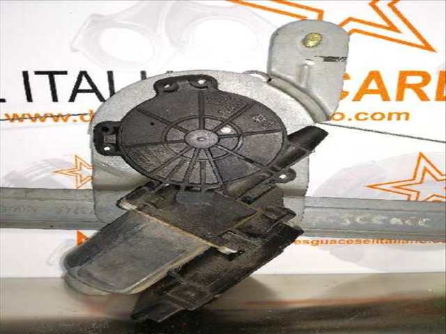 Foto 2ª: Elevalunas Manual Trasero Derecho Renault Scenic 163CV 120KW (2003)