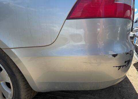 Foto 2ª: Paragolpes Trasero Skoda Superb ELEGANCE 140CV 103KW (2010)