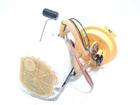 Foto 3ª: Bomba Combustible Volvo V90 2.0 DIESEL CAT 190CV 140KW [D4204T14] (2019)