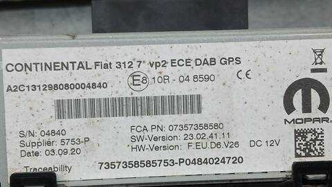 Foto 3ª: Sistema GPS Fiat 500 1.0 MILD HYBRID 312.AYD1B) 69CV 51KW [46341162] (2020)