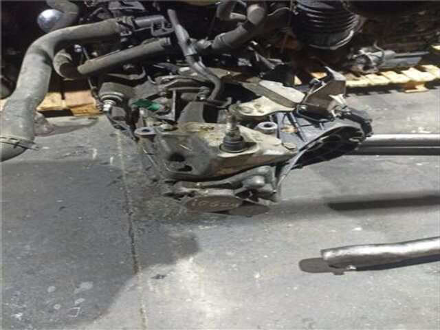 Foto 1ª: Caja Cambios Renault Megane 1.5 AUTHENTIQUE [1.5 LTR. - 78 KW DCI DIESEL] II BERLINA 5P (10.2002-_) [K9K P7]