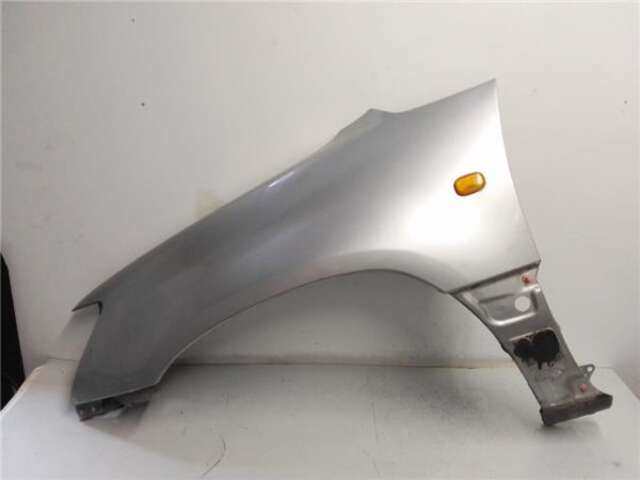 Aleta Delantera Izquierda Lexus RX 300
