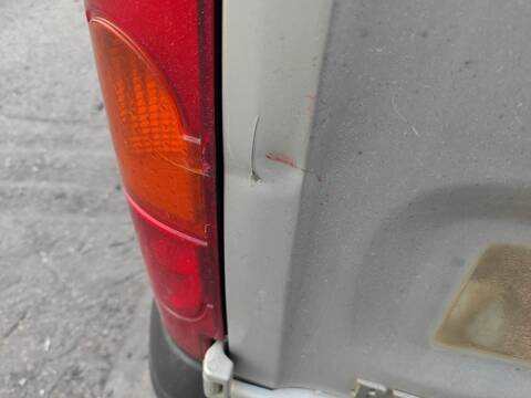 Foto 2ª: Puerta Trasera Izquierda Renault Kangoo K9K702 (2006)