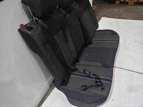 Foto 2ª: Asientos Traseros Volkswagen T-Roc BASIS 110CV [DLAA] (2021)