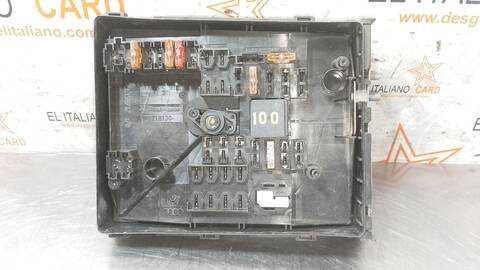 Foto 4ª: Caja Reles Fusibles Volkswagen Caddy KOMBI 102CV 75KW FURGON [DFS] (2018)