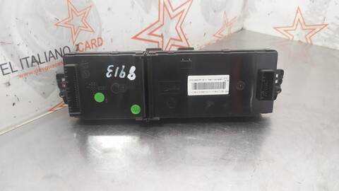 Foto 3ª: Mando Climatizador Renault Megane EMOTION BERLINA 110CV 81KW III BERLINA 5 P [K4M R8] (2011)