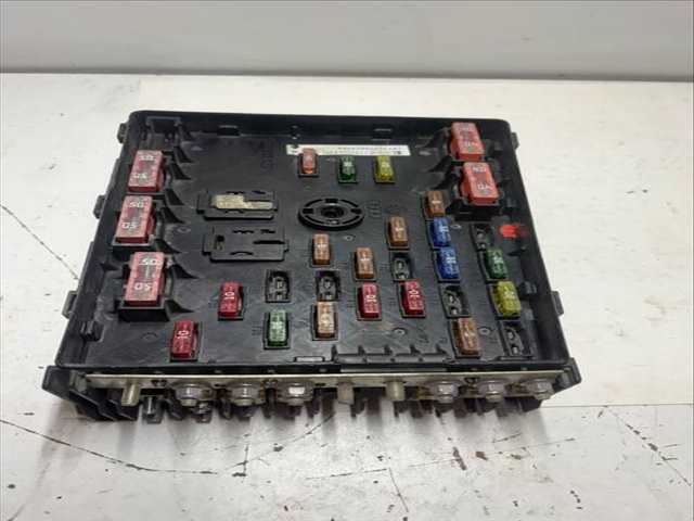 Foto 1ª: Caja Reles Fusibles Volkswagen Passat BLF BERLINA AUT. (2007)