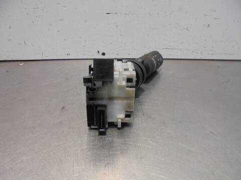 Foto 3ª: Mando Multifuncion Nissan Qashqai ACENTA 106CV 78KW [K9K] (2007)