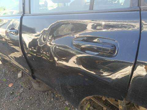 Foto 2ª: Puerta Trasera Izquierda Toyota Land Cruiser VXL 173CV 127KW (2010)