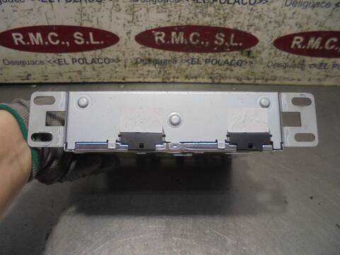 Foto 3ª: Sistema Audio Radio CD Renault Clio BUSINESS 86CV 63KW [K9K] (2020)