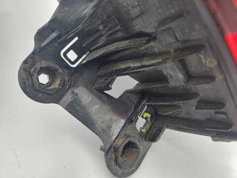 Foto 3ª: Piloto Trasero Derecho Audi A4 30 TDI ADVANCED AVANT 136CV 100KW [DTNB] (2020)