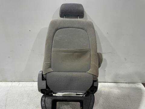 Foto 3ª: Asiento Delantero Izquierdo Kia Carnival 2.9 CRDI LX AUT. 144CV [J3] (2001)