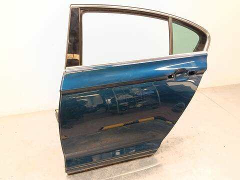 Puerta Trasera Izquierda Volkswagen Passat 2.0 TDI 150CV 110KW