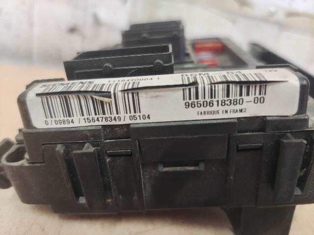 Caja Reles Fusibles Peugeot 1007 1.4 HDI 3P