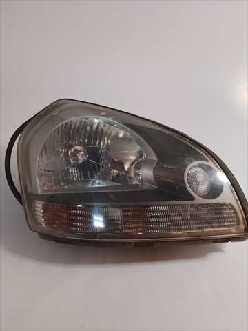 Faro Derecho Hyundai Tucson 2.0 DIESEL