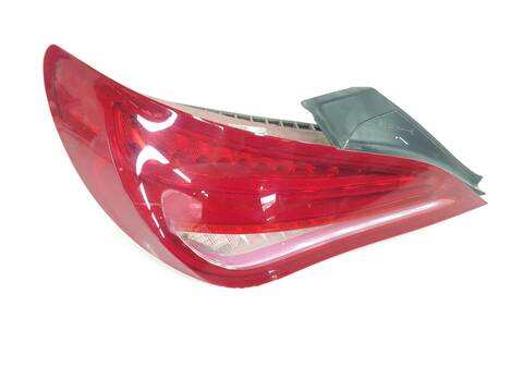 Piloto Trasero Izquierdo Mercedes Clase C 160 CLA 200 CDI 117.308)