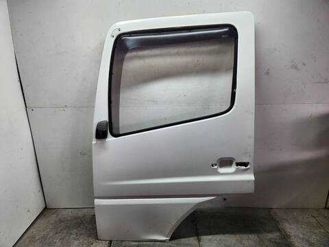 Foto 3ª: Puerta Delantera Izquierda Mercedes Atego 1023 4X2 OM 906 LA L LARGO) 231CV 170KW [OM906LA] (2005)