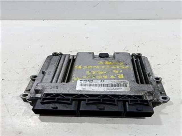 Foto 2ª: Centralita Motor ECU Renault Trafic 1.6 L1H1 2.7T [1.6 LTR. - 88 KW DCI DIESEL ENERGY] [R9M 450]