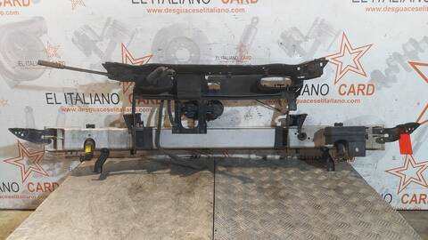 Foto 4ª: Panel Frontal Mercedes Clase C 160 270 CDI 203.016) BERLINA 170CV 125KW [612962] (2001)