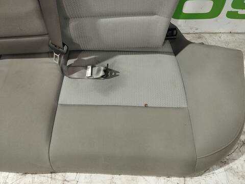 Foto 2ª: Asientos Traseros Bmw Serie 3 315 2.0 16V 143CV 105KW [N43B20A] (2008)