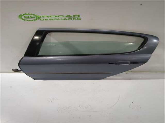 Foto 2ª: Puerta Trasera Izquierda Peugeot 407 1.6 HDI 110 6D9HZC 6D9HYC) 109CV [9HY (DV6TED4) 9HZ (DV6TED4)] (2004)