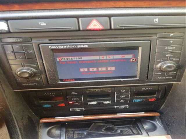 Sistema GPS Audi A4 AVF BERLINA