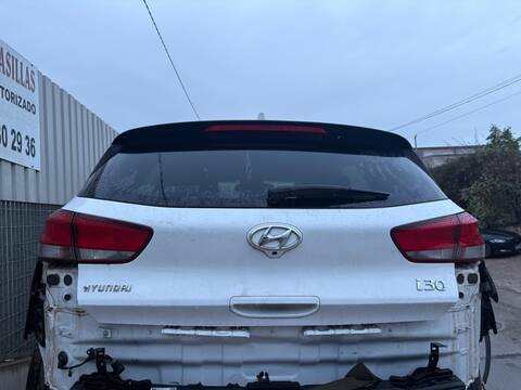 Portón Hyundai i30 G3LC