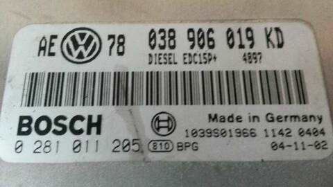 Foto 3ª: Centralita Motor ECU Volkswagen Passat HIGHLINE 4MOTION 130CV 96KW [AVF] (2004)