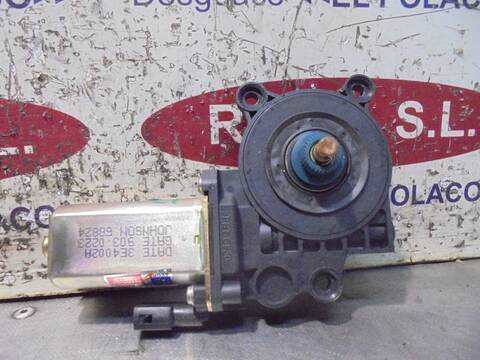 Foto 4ª: Elevalunas Eléctrico Delantero Izquierdo Ford Fiesta AMBIENTE 68CV 50KW [F6JA] (2005)