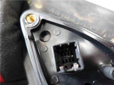 Foto 3ª: Retrovisor Izquierdo Hyundai Elantra 2.0 CRDI 113CV 83KW [D4EA] (2004)